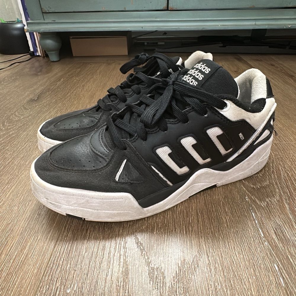 adidas Men’s Black and White Low-Top Sneakers